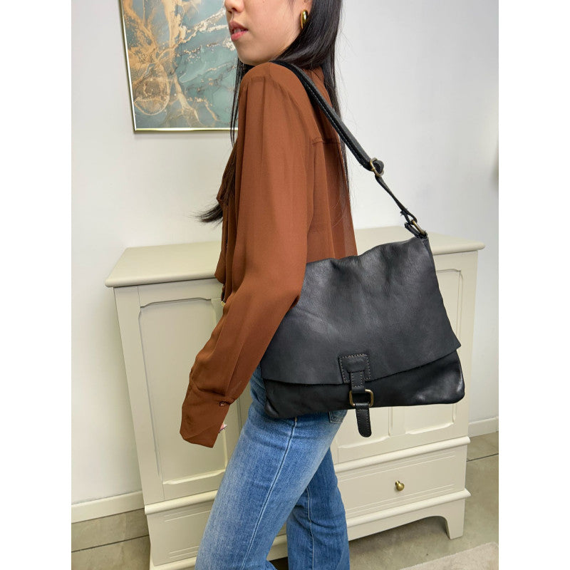 Damska skórzana kopertówka - BL291