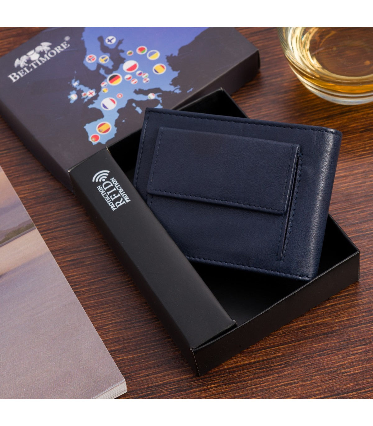 Portfel skórzany męski mały poziomy z flagą granatowy RFiD Beltimore D54