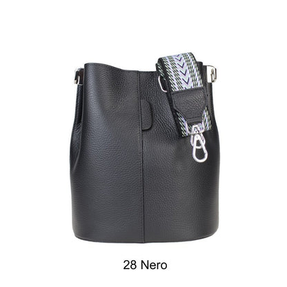 Damska skórzana torba na ramię - 5633